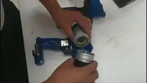 Assemble the new gearbox and the motor, then install the assembly in the lower body of the driver.