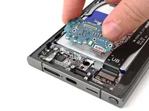 USB-C Port and Daughterboard