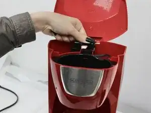 Black and Decker DCM100R Reservoir Tube Replacement