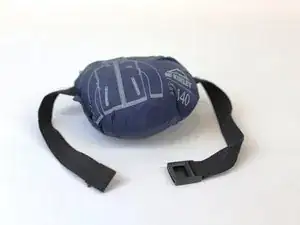 How to Change the Buckle of a Jacket Bag