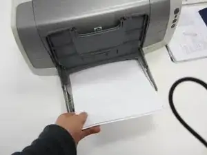 How to load HP Deskjet 6122 paper