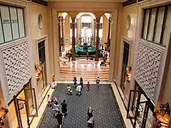 Palazzo shops