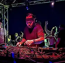 Carter performing in 2023 at a boat party on the Hudson River