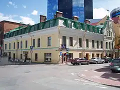 Maakri 19-21 was the location of the Theodor Grünwald's leather and footwear factory, later named "Union"