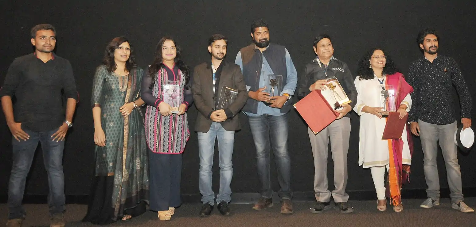 The cast and crew of the film Harikatha Prasanga at the presentation, during the 47th International Film Festival of India (IFFI-2016), in Panaji, Goa on November 24, 2016.jpg